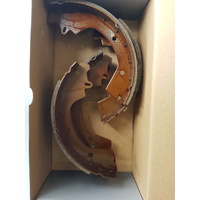 BRAKE SHOES 9" HYDRAULIC DRUM SET